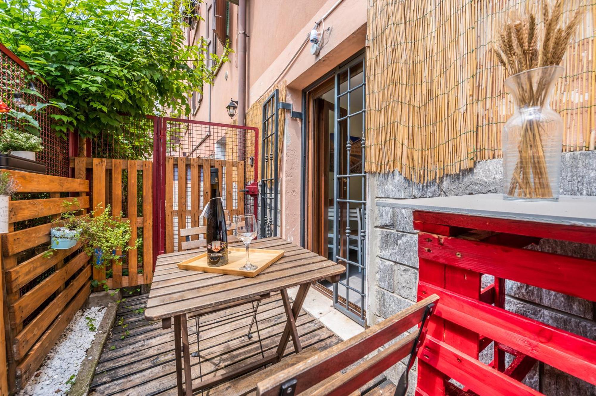 Modena Al Mulein - 2 Passi Dal Centro Con Parcheggio公寓 外观 照片